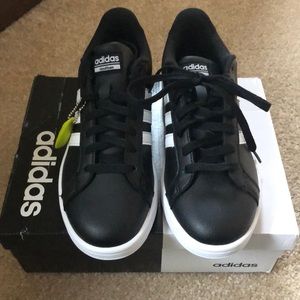 NEW Adidas Cloudfoam Black Athletic Shoes 8M